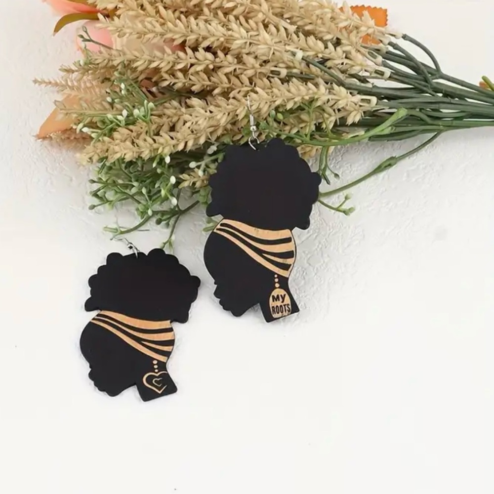 Afro Natural Hair African Inspired Wooden Fishhook Earring Set Lightweight - Picture 4 of 5